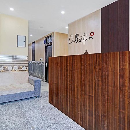 Hôtel Capital O Sl Galxy à Kanpur Extérieur photo